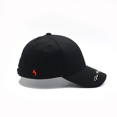 अनुकूलित फ्लैट कढ़ाई बेसबॉल कैप्स Fasion आउटडोर यूनिसेक्स 6 पैनल