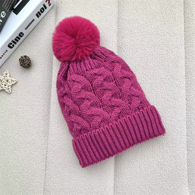 कस्टम सभी पर प्रिंट Beanies सर्दियों गर्म मछुआरे Beanie रिब बुना कपास Pom Pom टोपी