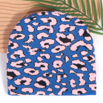 कस्टम लोगो उच्च गुणवत्ता वाले पुरुष महिला ऐक्रेलिक शीतकालीन टोपी टोपी तेंदुए प्रिंट पैटर्न बुना हुआ Slouchy Beanies