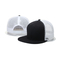 100% पॉलिएस्टर Camo फ्लैट Brim Trucker Hat, यूनिसेक्स प्लास्टिक बकसुआ के साथ 5 पैनल टोपी लगे